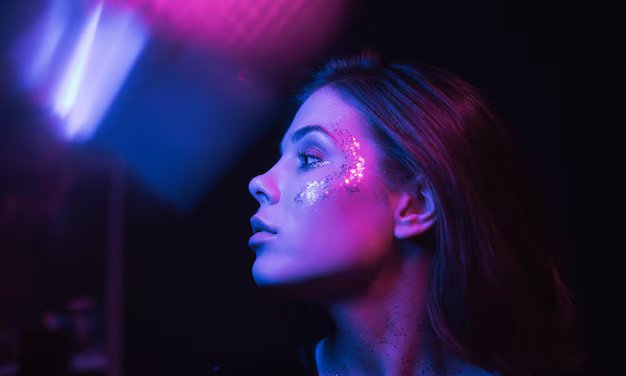neon-cinematic-portrait-brunette-woman-with-bright-makeup-dark-room-245974-10962.jpg