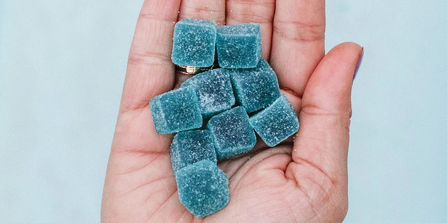 cbn-gummies-2022-lifestyle-01.webp